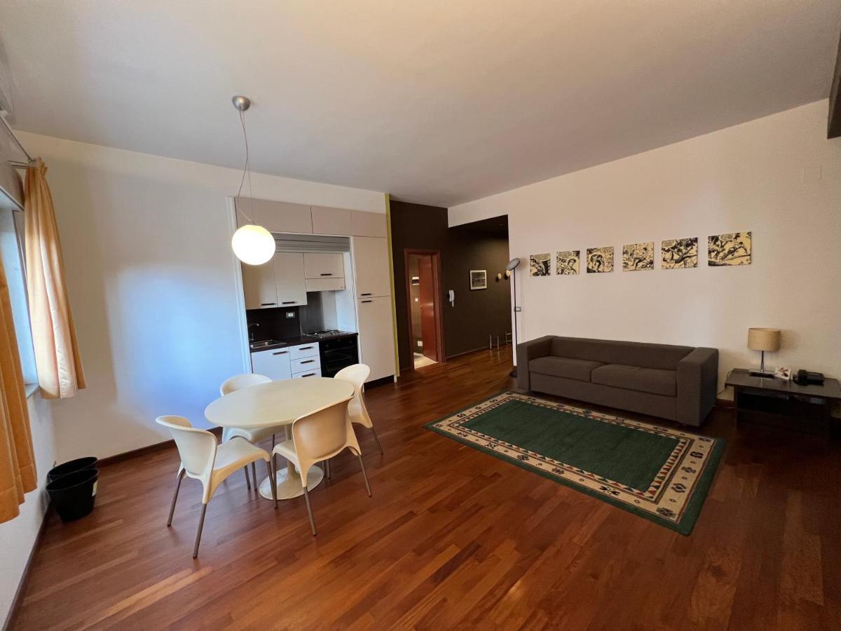 Residence San Martino เมสซีนา ภายนอก รูปภาพ